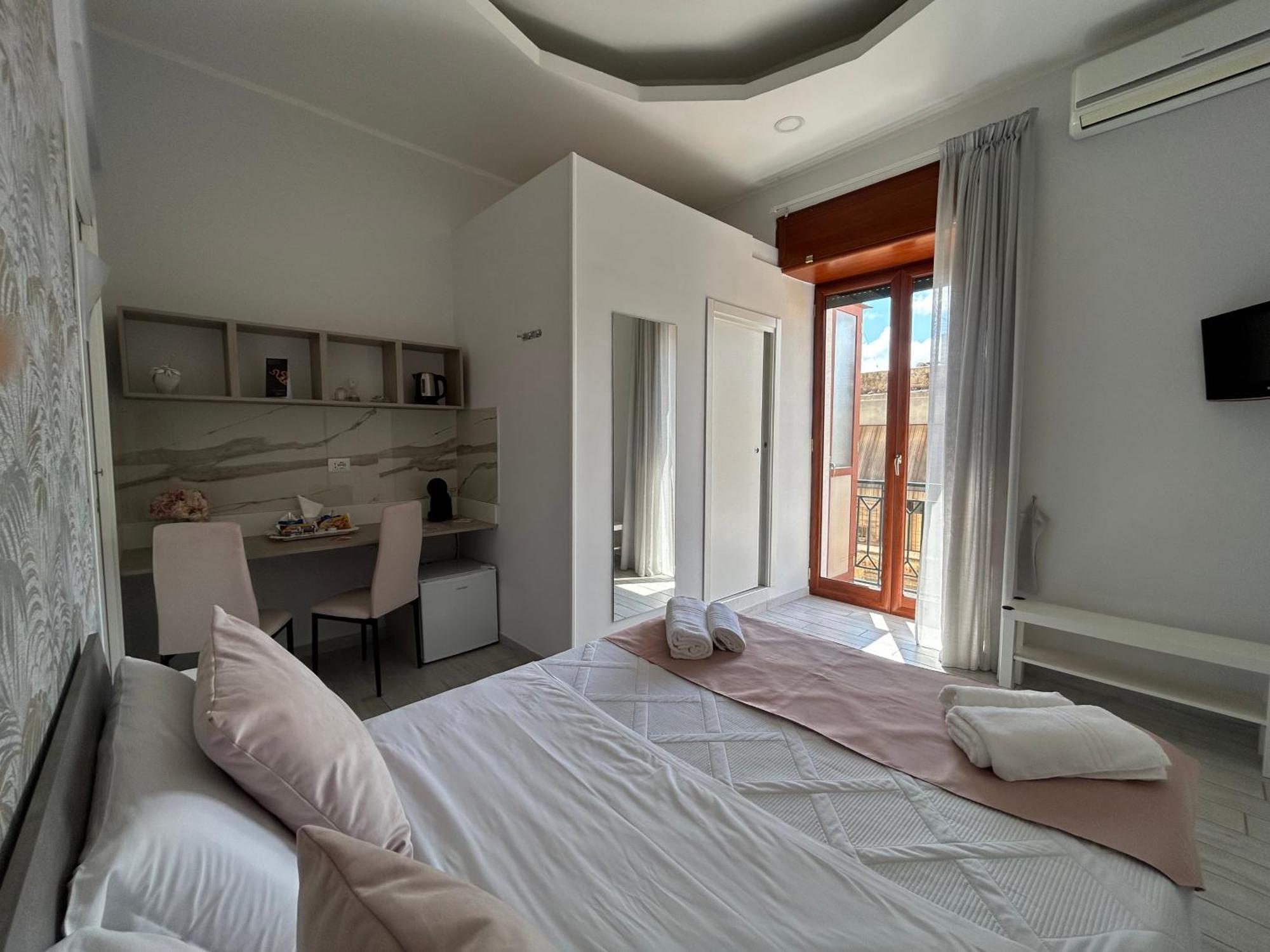 Home Elisabet Napoli Eksteriør billede